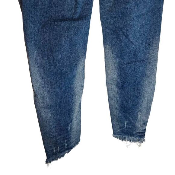 Kan Can Cropped Light Wash Raw Hem Distressed Denim Jeans - Picture 3 of 7